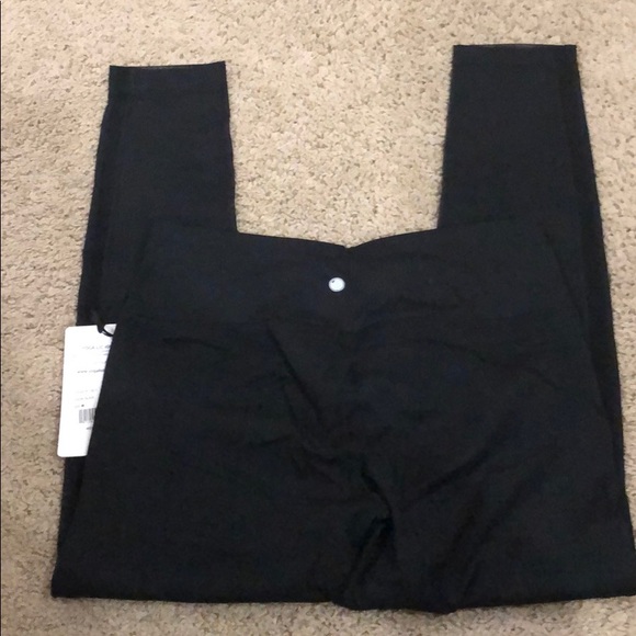 Yogalicious black ankle length leggings - Picture 3 of 5